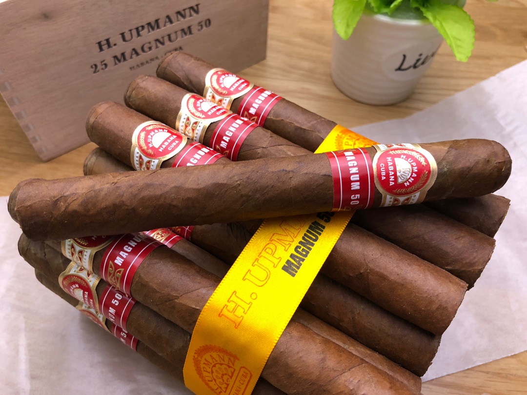 尾牙同事聚餐,同事年终尾牙小聚会