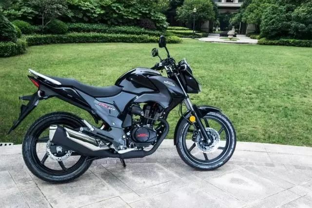 电喷摩托车与普通摩托车的优缺点,新出电喷摩托车难修吗