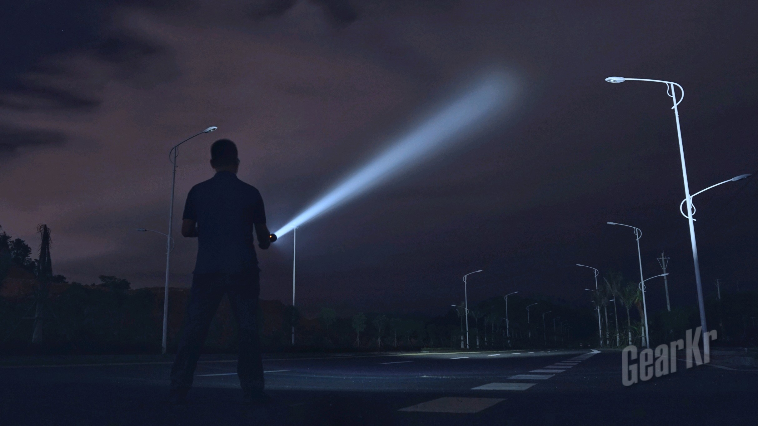 神剑手电筒,神剑手电筒远光