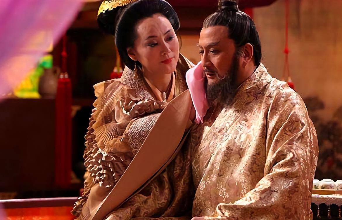 嫔妃最少十大皇帝,最少妃子的皇帝排名