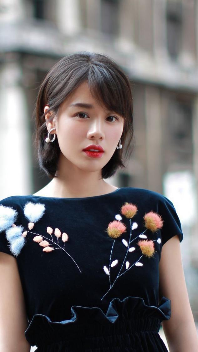 丸子头的发型适合哪些脸型,丸子头流行发型