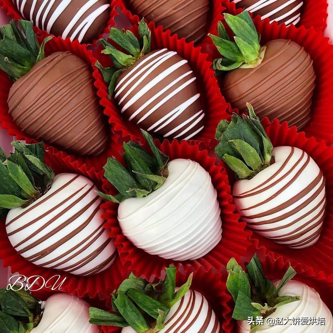 手工巧克力情人节礼物教程,巧克力糖葫芦草莓情人节