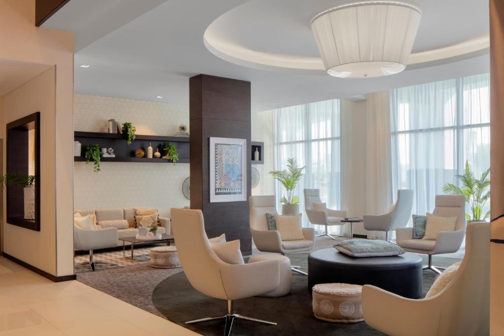 迪拜朱美拉棕榈岛希尔顿酒店,迪拜朱美拉凯悦嘉轩酒店