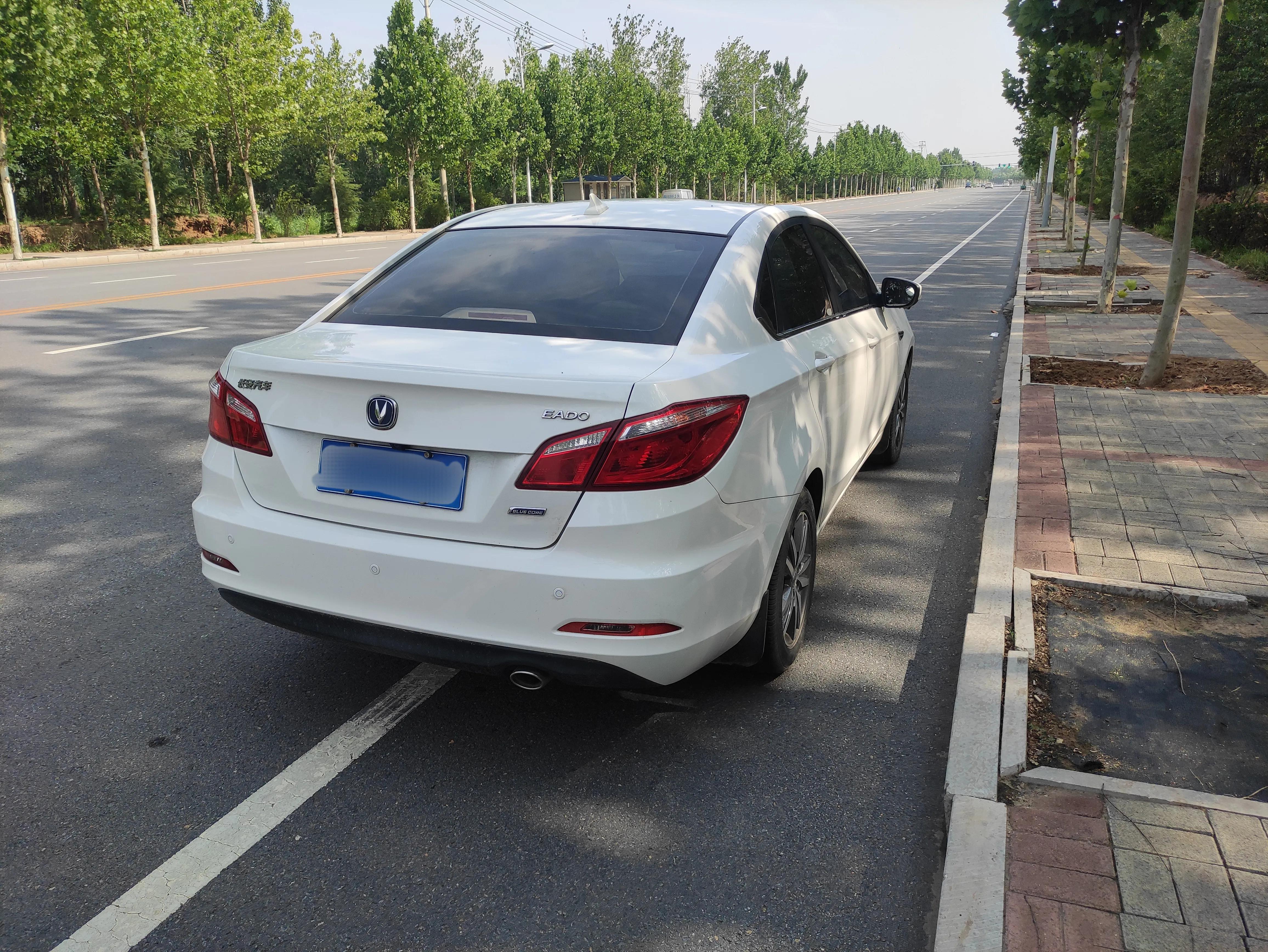 我的爱车的内饰,我的爱车黑色版