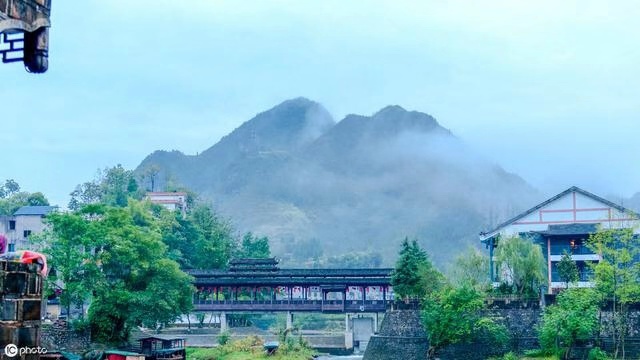 边城翠翠悲剧论,边城中翠翠爱情的悲剧根源是什么