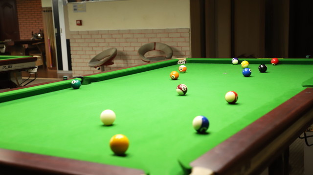 怎么学台球基础好教程图解,如何教你成为台球高手三招教会你