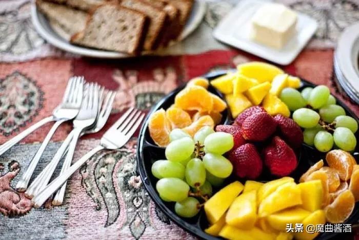 喝酒醉了用什么方法可以快点醒酒,喝酒后如何醒酒最简单的办法