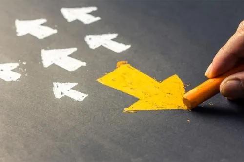 刚入职不久,心仪的公司来了电话,要不要去面试呢?