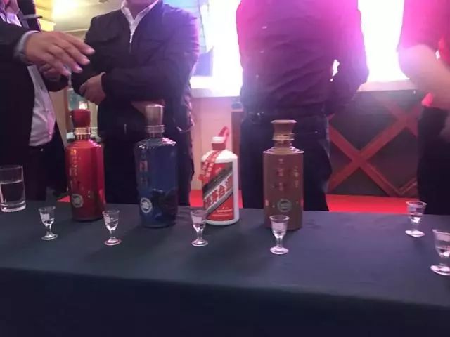 是谁把飞天茅台叫好酒2号?