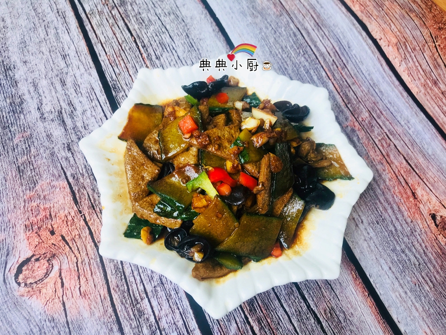 为什么你炒的猪肝又腥又老黏糊糊,猪肝炒出来很硬是什么原因