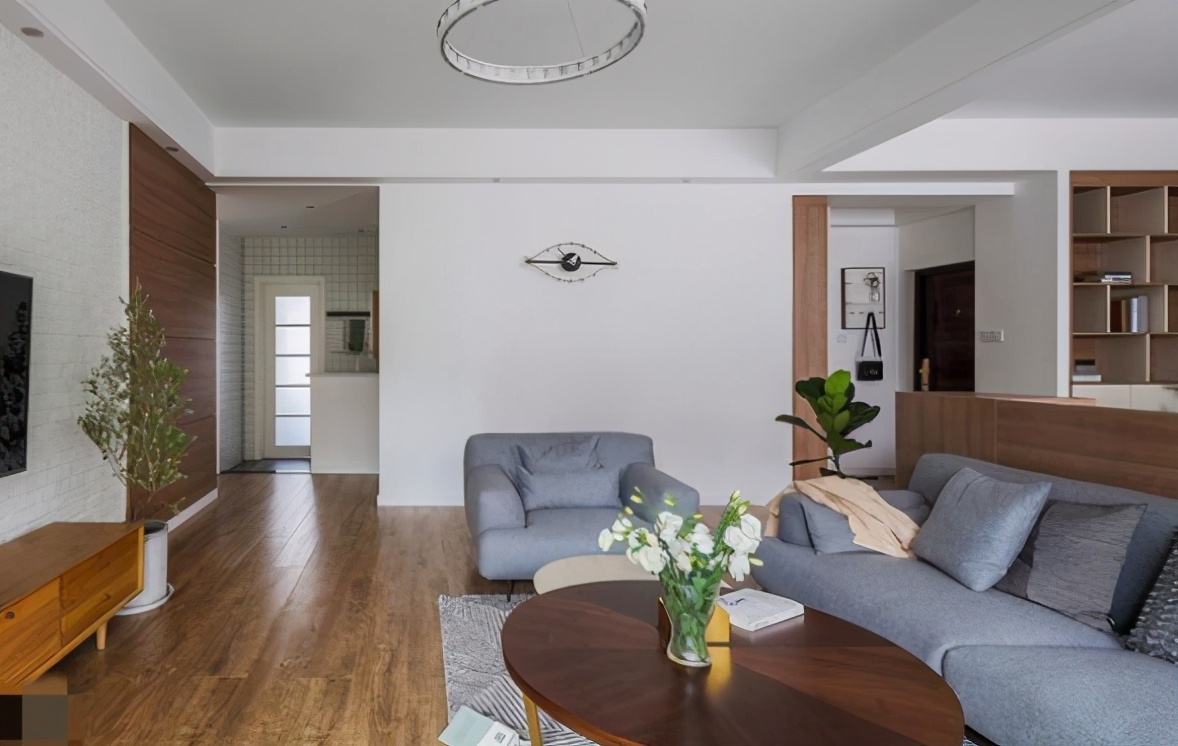 130平客厅才5.7米横厅设计,30平阳台客厅餐厅一体设计