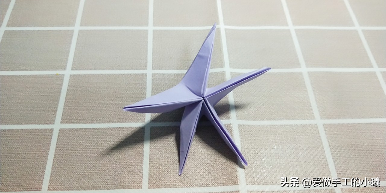 五瓣花折纸步骤图解,立体五瓣花折纸图解