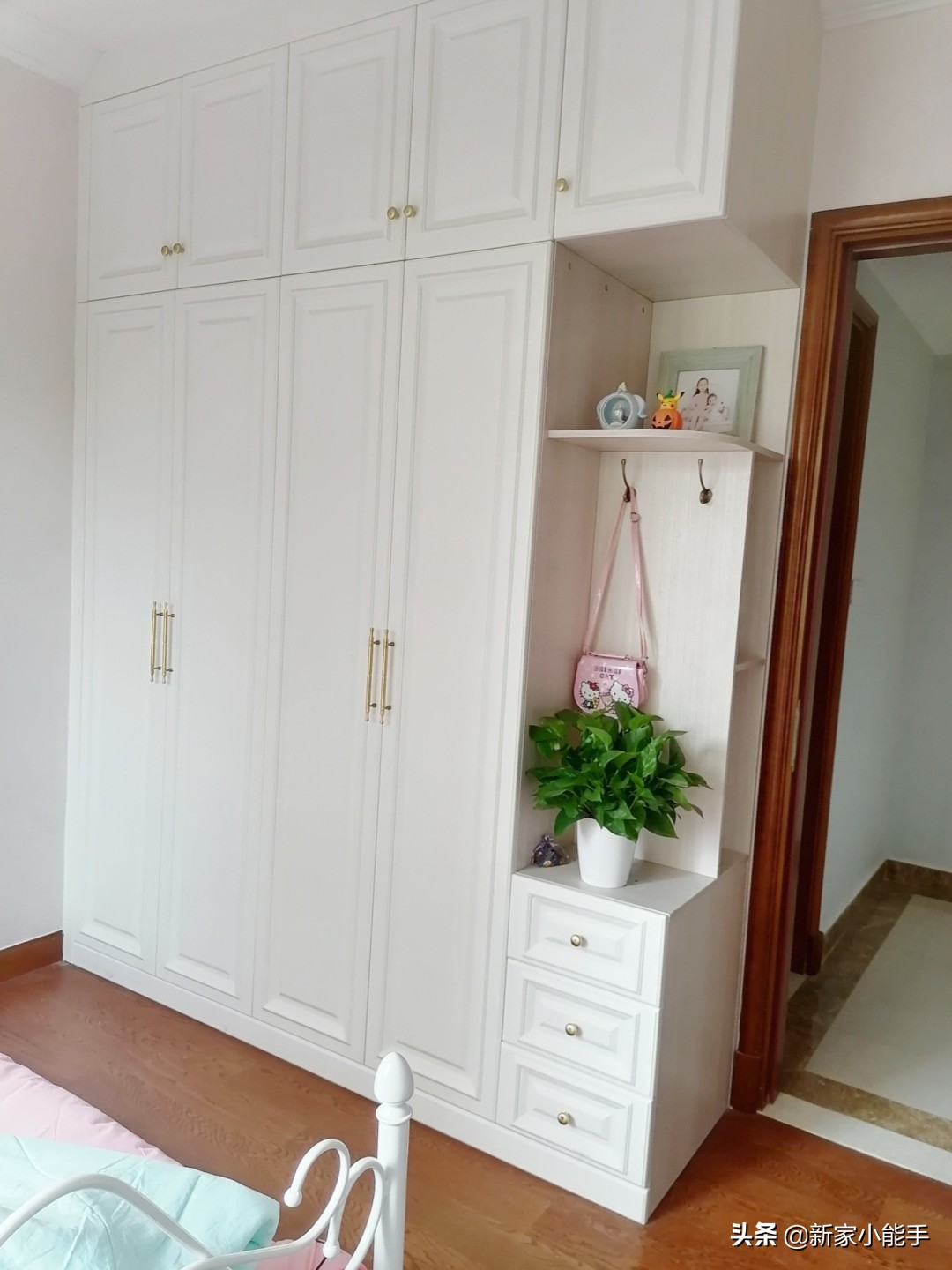 恒大精装房后期贴墙布还是刷漆,恒大精装房墙布颜色