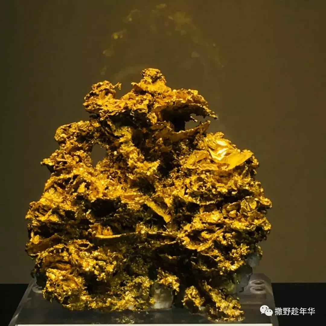 地壳深处的彩虹与少女心