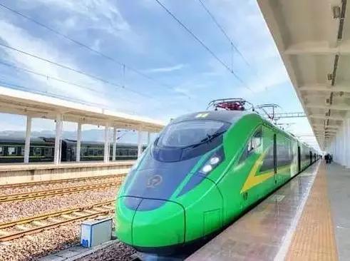 西安到榆林动车到哪里坐车,榆林动车c195到西安哪个站