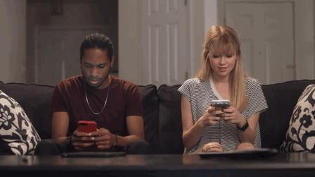 带你一秒穿越时空的游戏,可以用手柄的穿越机模拟器