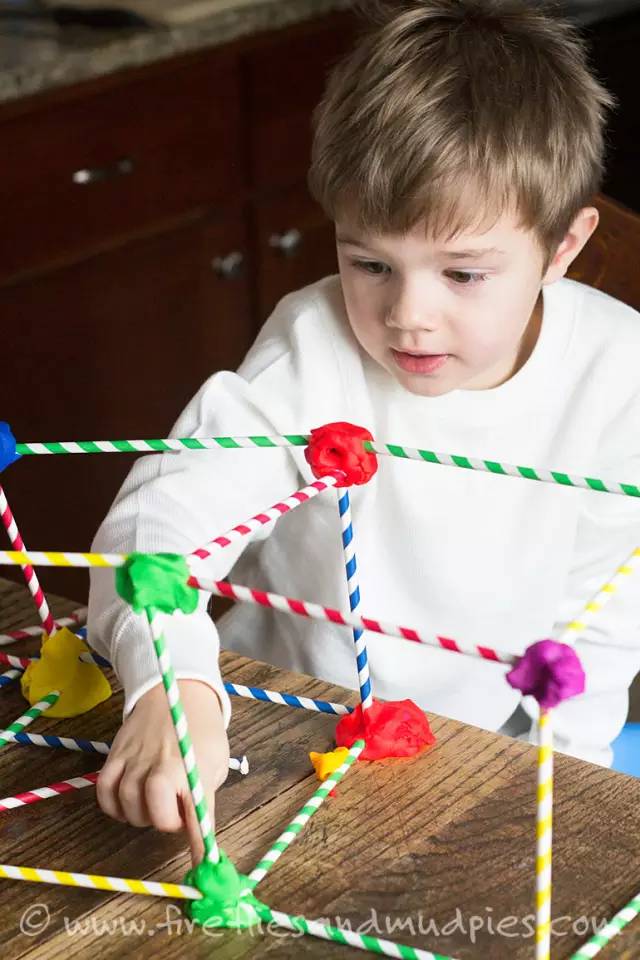 锻炼孩子思维的小实验,有哪些锻炼孩子思维的小玩具