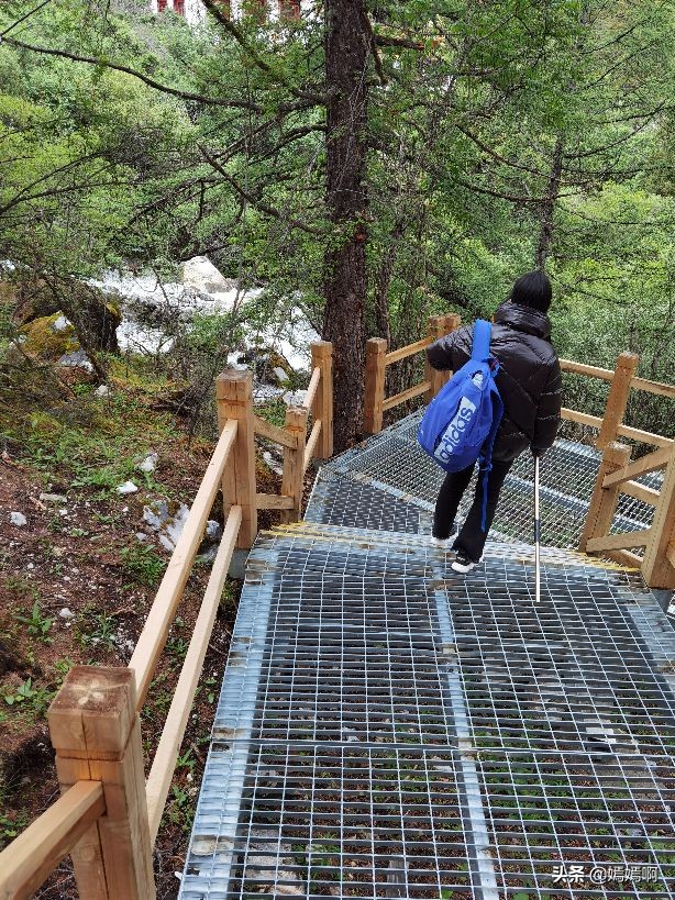 成都到稻城亚丁自驾游详细攻略,稻城亚丁推荐自己去还是跟团