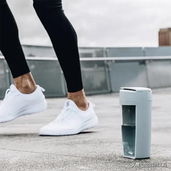 曾经入选奥斯卡礼品包的摇摇杯来了,360°无死角的圆底,易清理