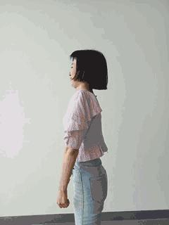 骨科专家：你的颈椎病恐怕是自找的！5个动作拯救“僵硬脖”