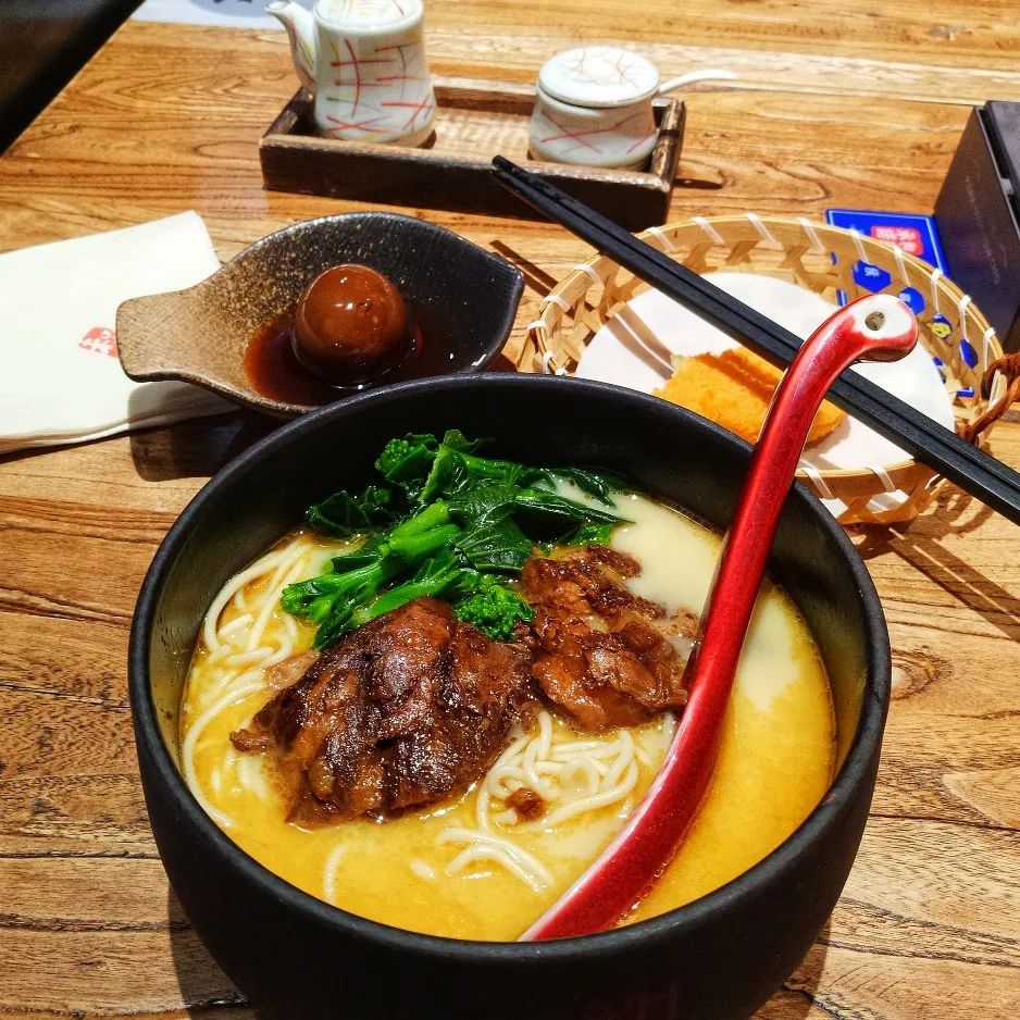 和府捞面为什么这么贵啊,和府捞面汤底配方做法