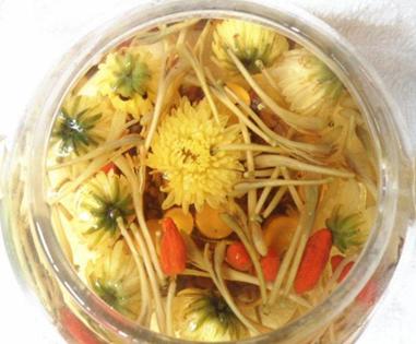 青春期的痘痘要不要治,别瞎治了痘痘的治疗原则是这4点