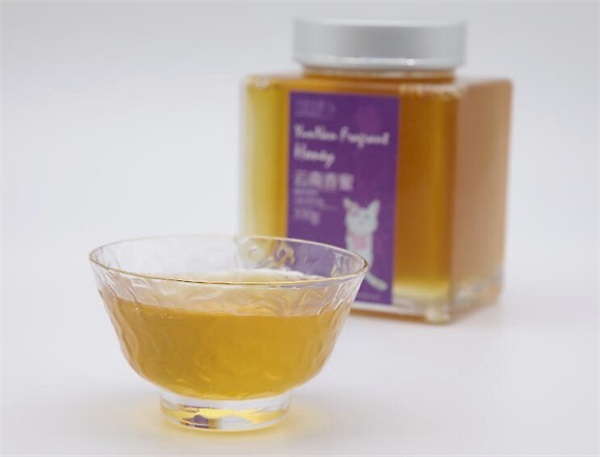 蜂蜜怎么敷脸祛痘效果好,用蜂蜜敷脸会长痘痘吗