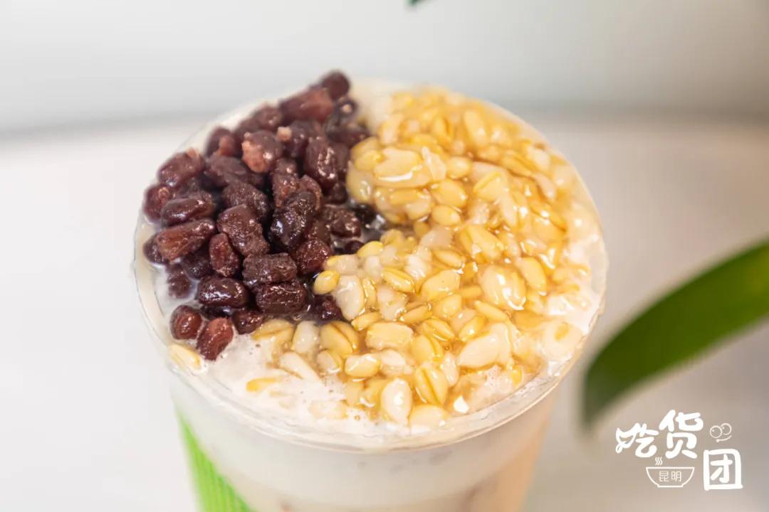 草莓季来了完整版,果麦秋天第一杯奶茶