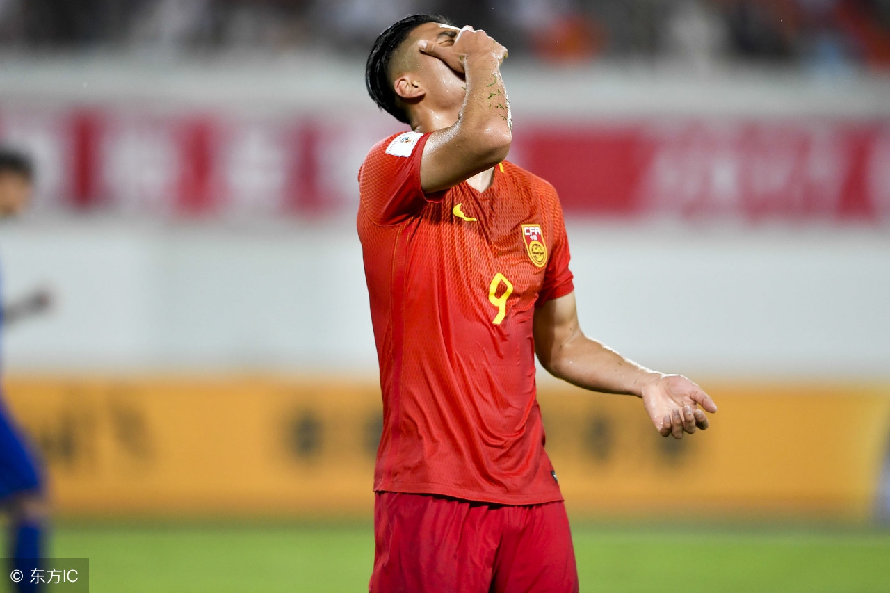 国足为什么会有那么多离奇失误,国足屡战屡败还能满面春风
