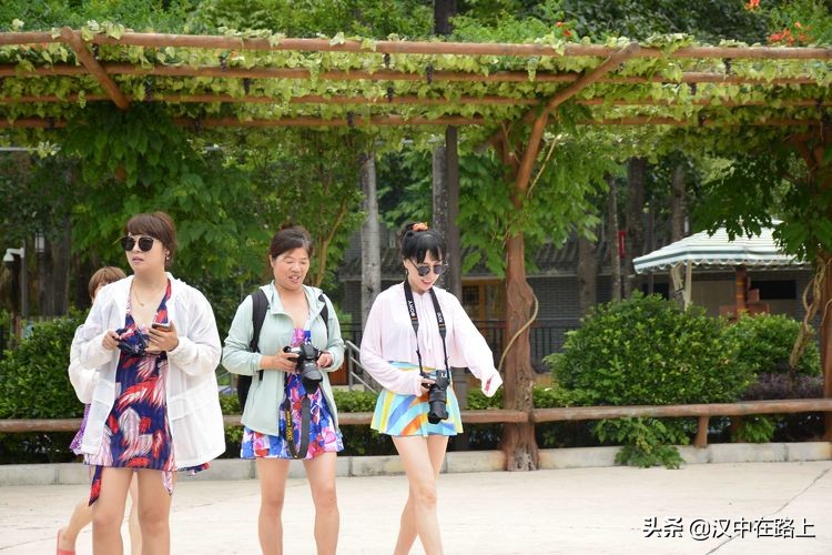 汉中市留坝县中国栈道欢乐水世界,汉中去留坝水世界攻略