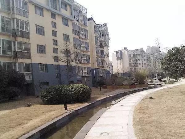 江宁区百家湖商圈,南京江宁百家湖商圈发展