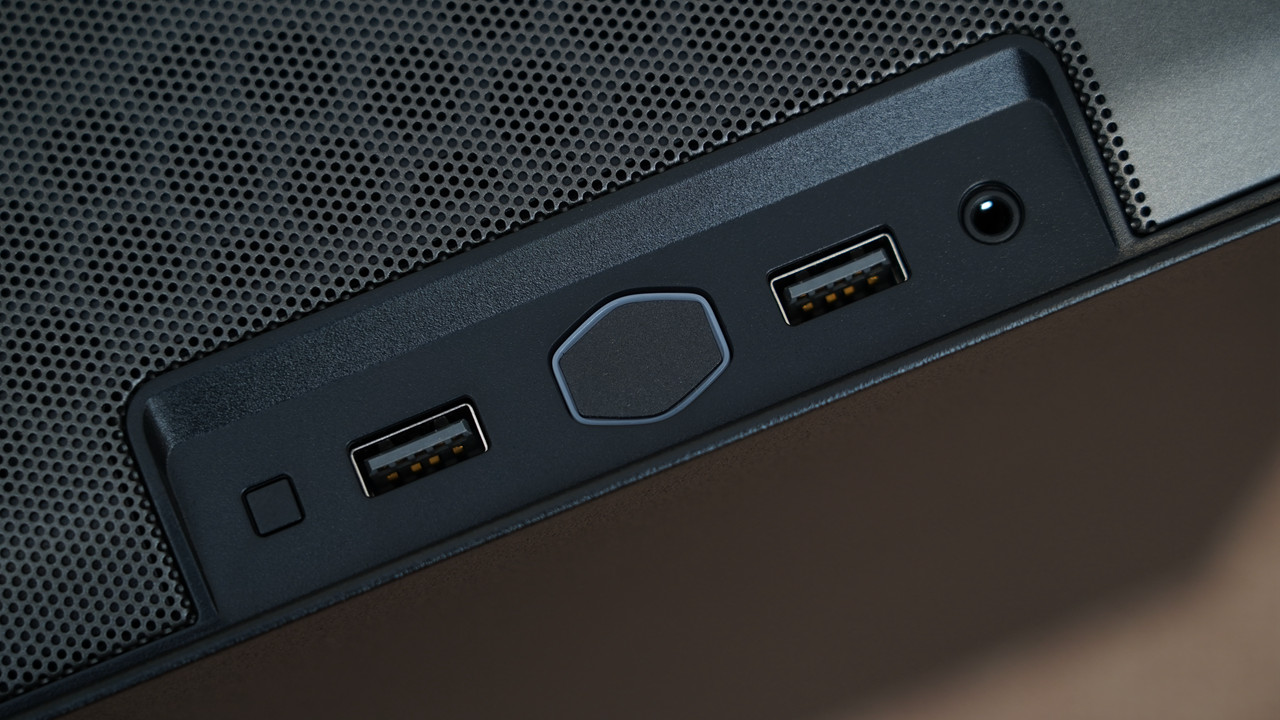 哪个机箱可以装3槽显卡,什么样的显卡适合装itx主机