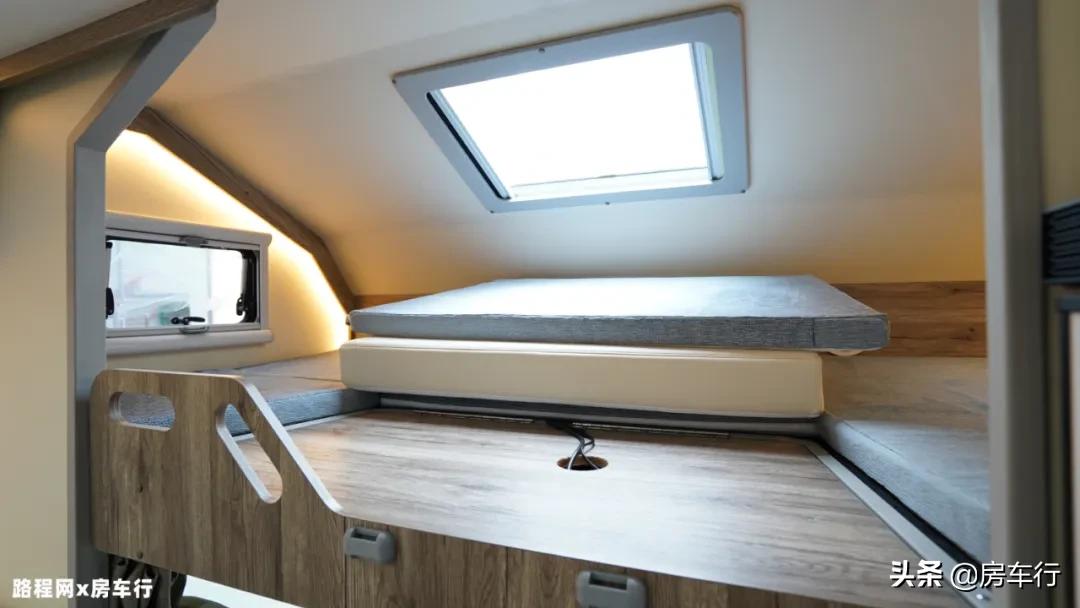 持久续航+超大独立厨卫区，新款霍夫勒启翔后全拓房车