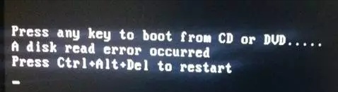 电脑开机黑屏有12个选项怎么处理,电脑开机显示nosignal后黑屏