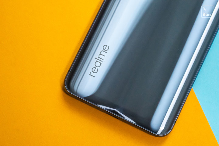 realmex50pro玩家版性能介绍,realmex50pro玩家版有何区别