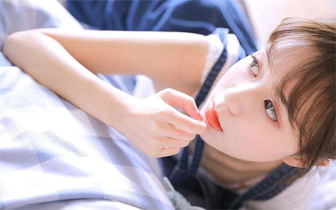 对女人说这些情话她会越来越爱你,给女生表白的一段话50字