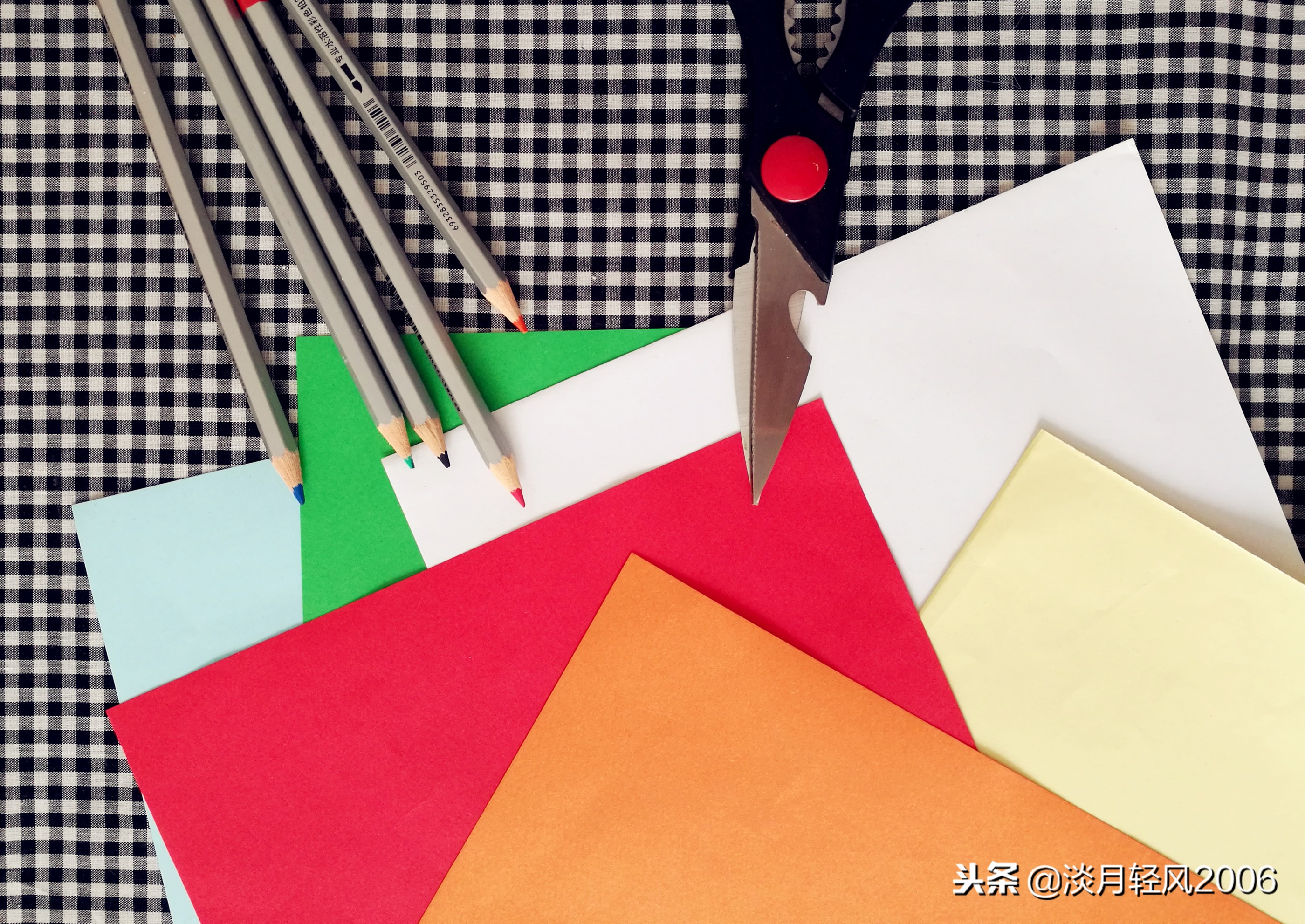 卡纸手工制作花朵最简单的做法,儿童卡纸手工制作花简单