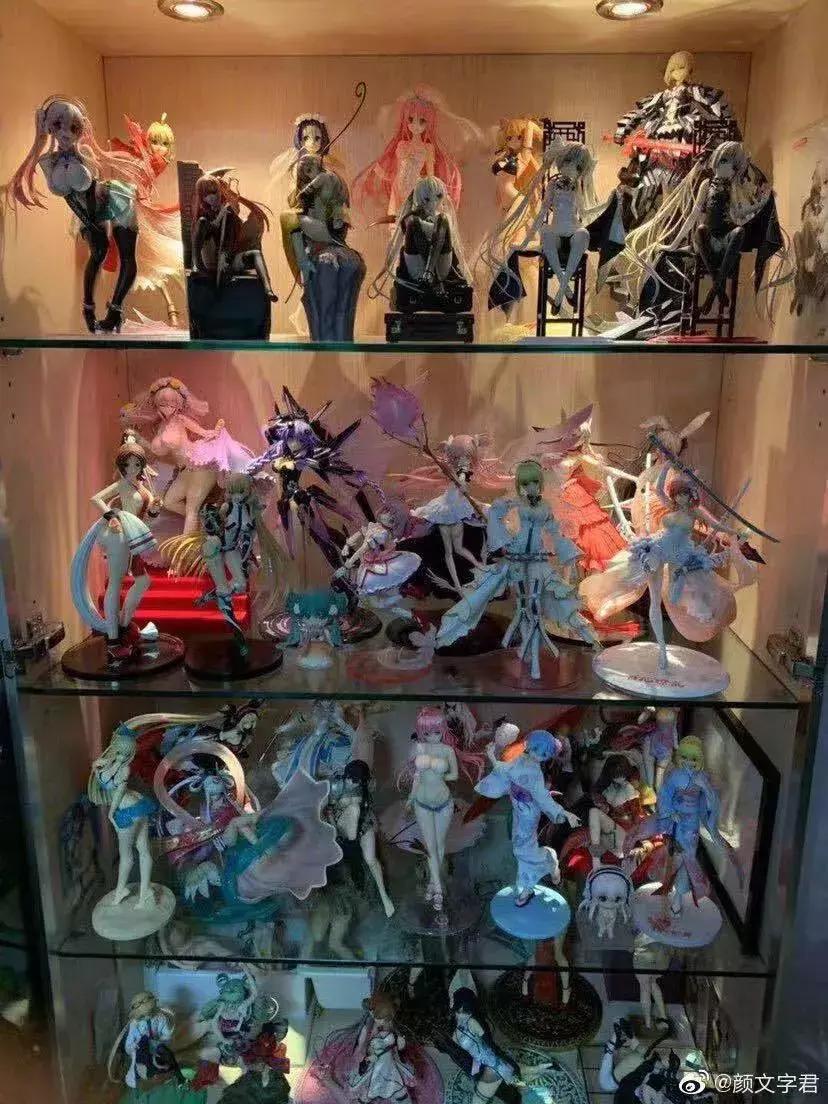 一面墙的手办值一套房,一整面墙的手办