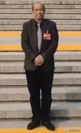 全国脱贫攻坚先进个人陈辉,全国脱贫攻坚先进个人李卓