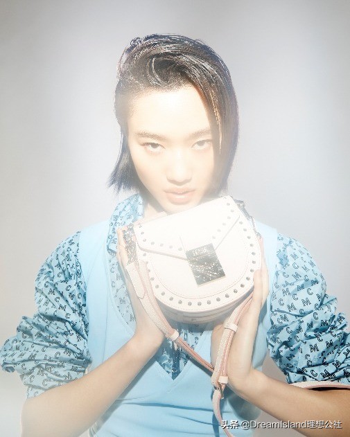 mcm中古包牛角包粉色,mcm秋冬值得入手的包