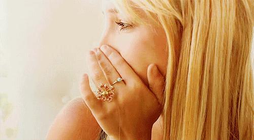 怀孕了,办公室里好多电脑和服务器,害怕!要不要穿防辐射服?