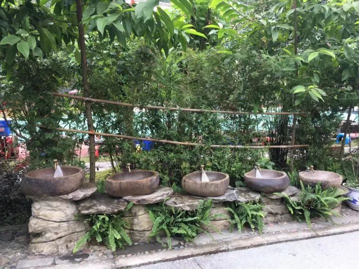 4.13重庆逐梦歌乐山上的“巴学园”探索“世界级乡村幼儿园