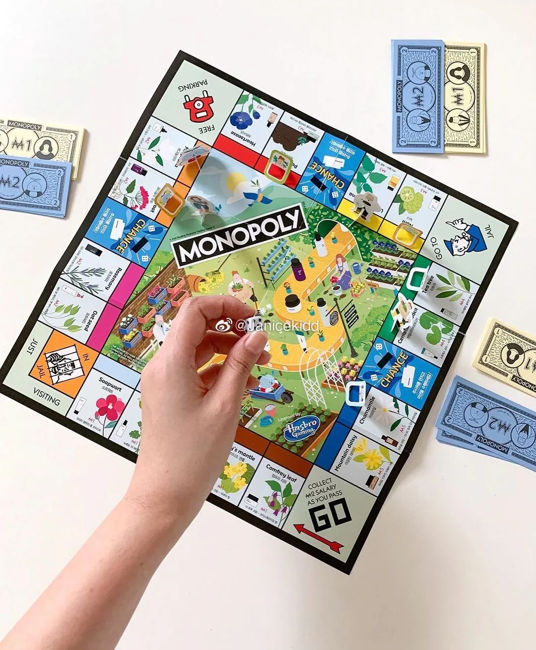 完美日记银翼口红试色,完美日记小细跟银翼口红