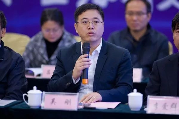 37岁80后担任985副校长,大学70后副校长