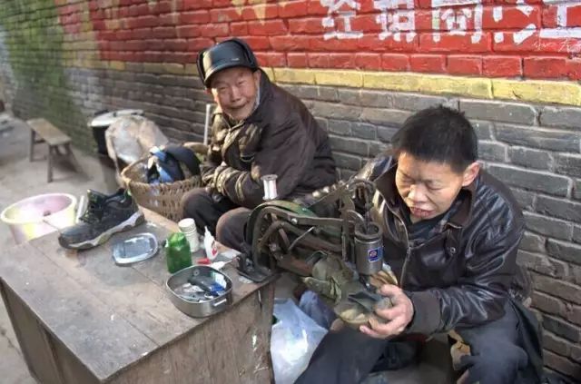 所有旺苍人：如果你在旺苍看到这些人，请马上告诉我们