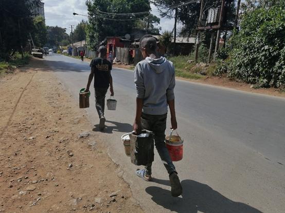 谢谢你们,我的生活很好,学习很棒