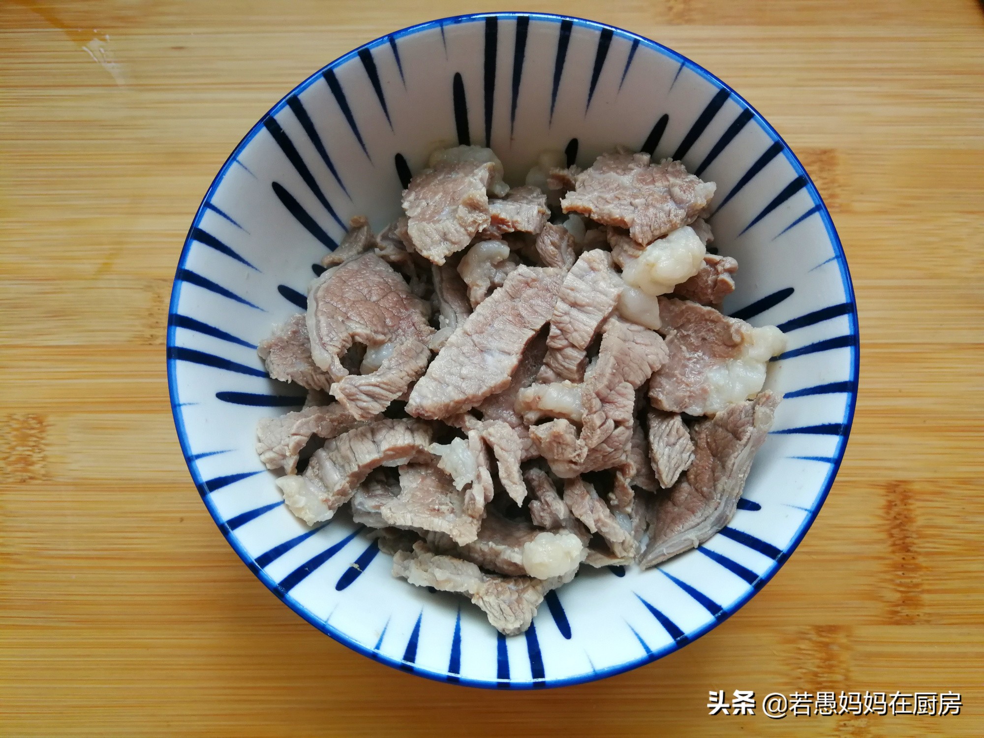 牛肉汤最好的做法视频,冬季牛肉汤怎么做好吃
