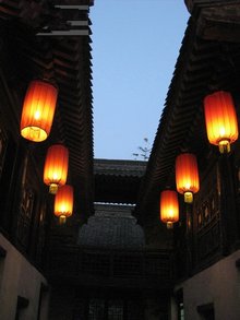 高家大院值不值得去,今日的繁华