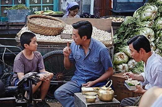 余华许三观卖血记深度解析,余华许三观卖血记中许三观形象