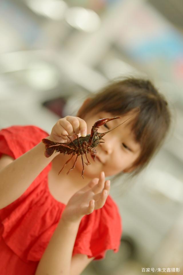 小龙虾原产地潜江深夜小龙虾盛宴,舌尖上的美味小龙虾